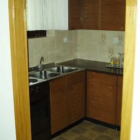 Apartamento Ferienwohnung In Mit Grill, Garten Und Terrasse - B58597